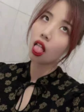 推特李彤银行柜员私密视频21V412M太顶了