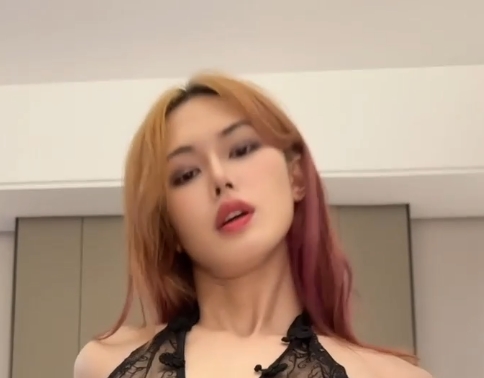 推特是桃子吖伪娘互动优质1部412M