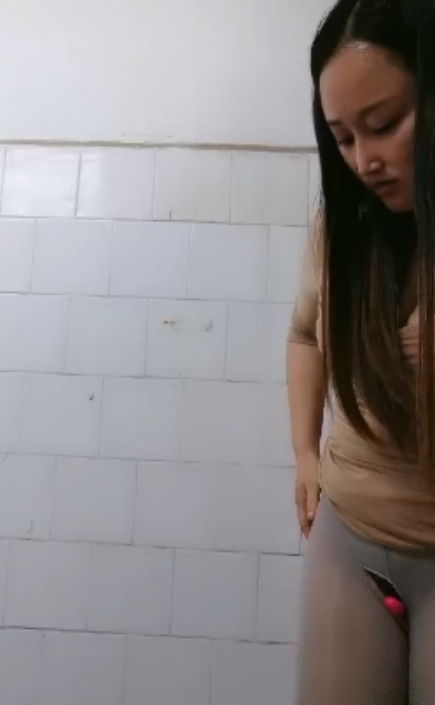 哇哈哈白领1.29完整版10部绝密会议1.09G玩具实战