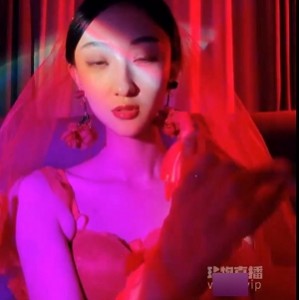 懿神Sama玩物直播视频合集26部17G超劲爆