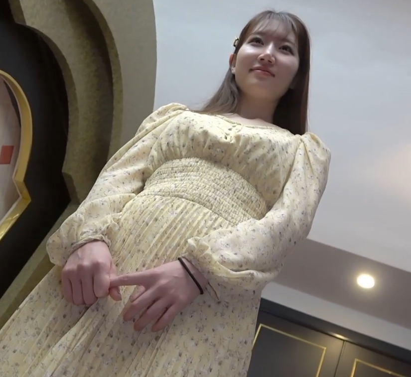 FC2神秘天使护士室内私人2v5.43G汁水横流