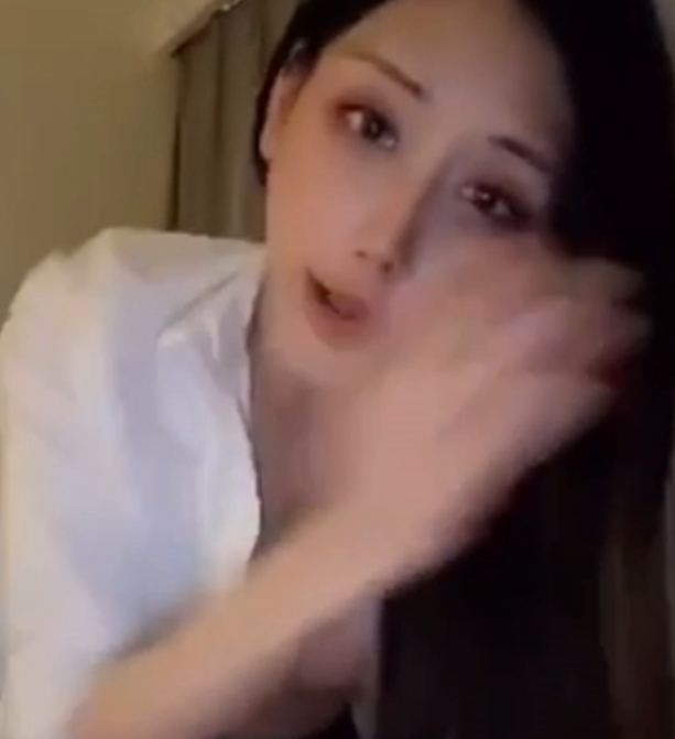 钱心心TS优质合集32V5.17G百度盘长腿美臀