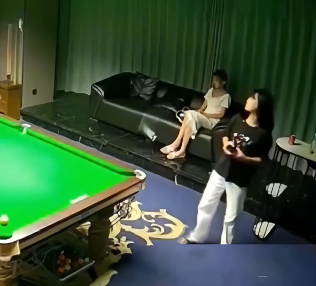 台球厅互动壹号高清15分钟合集1V1.47G绝赞体验