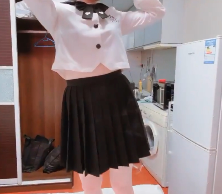 柠檬酱COS合集直播福利15.4G88段绝密收藏