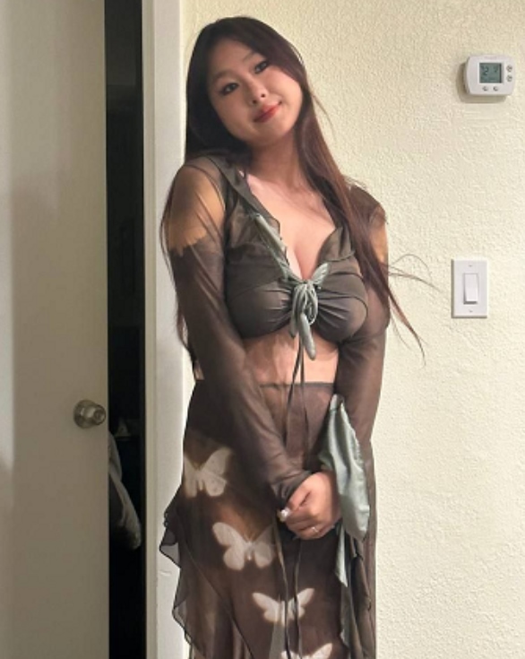 推特fKabuto绝密展示私拍48部11.9G学生妹专供