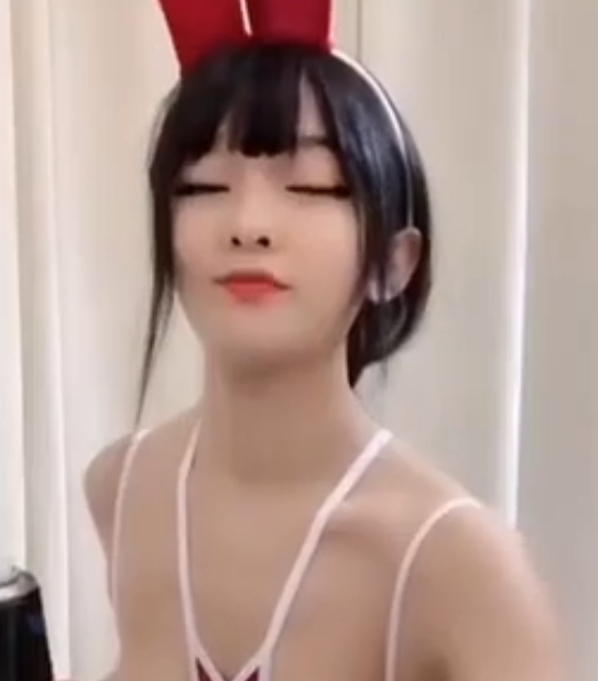 咸小樱劲爆推特视频合集10部8.8G